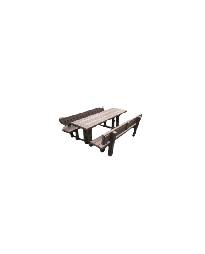 PR042 - Arredo in plastica riciclata