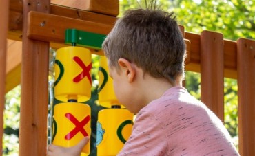 L'IMPORTANZA DEL GIOCO TRIS NEI PARCHI 