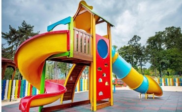 SICUREZZA NEI PARCHI GIOCO PUBBLICI: REQUISITI E CONTROLLI ESSENZIALI 