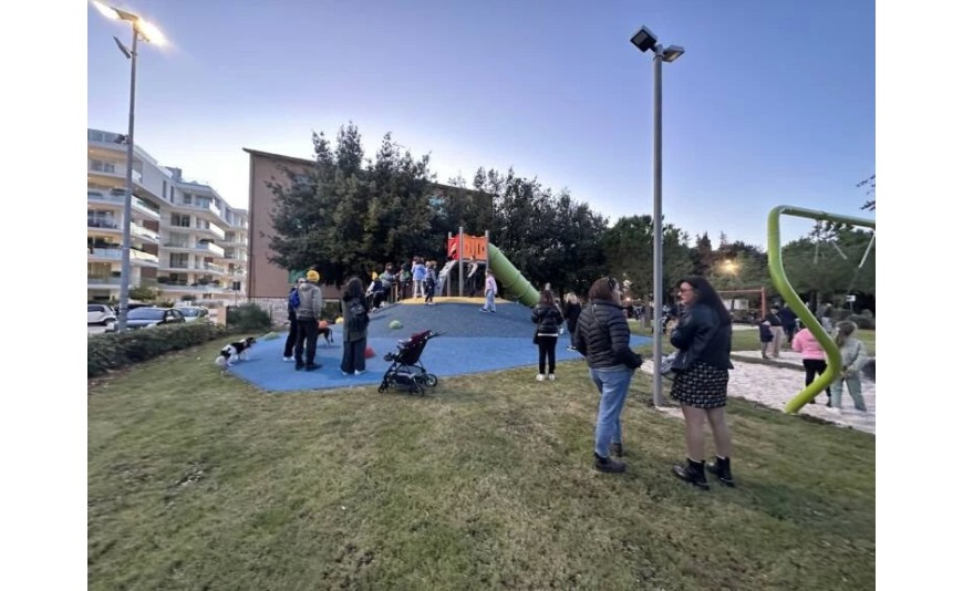 PARCO GIOCHI INCLUSIVO: IL PRIMO DELLA CITTÀ  A CIVITANOVA