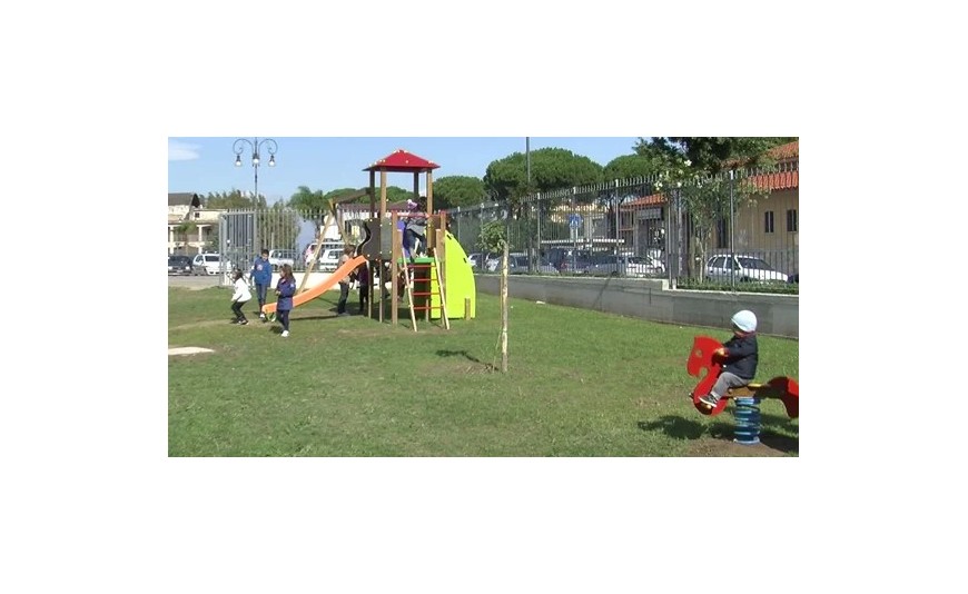 Parco giochi inclusivo: Oasi nel parco a Capaccio scalo