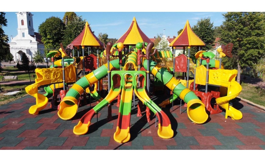 Playground da esterno in metallo: belli, divertenti e sicuri!