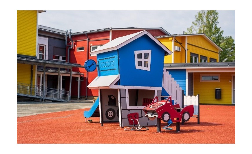 PLAYGROUND GIOCHI DI RUOLO: INCORAGGIAMO LA FANTASIA 