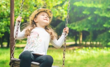 ALTALENA: L'IMPORTANZA NEL GIOCO DEI BAMBINI